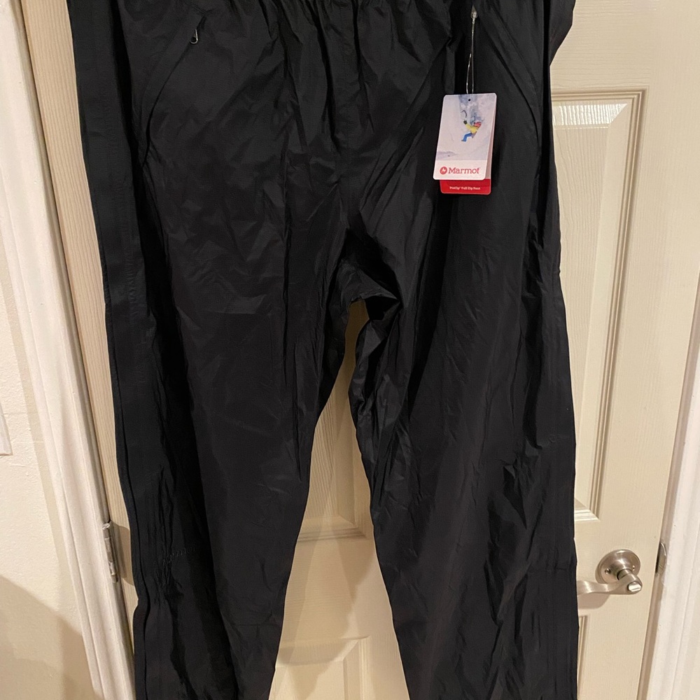 Used 1x Full Zip. Marmot Men’s Black Waterproof Rain Pants